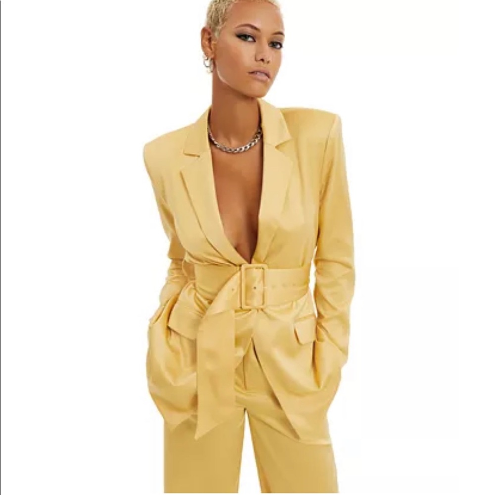 DANIELLE BERNSTEIN Yellow Belted Blazer